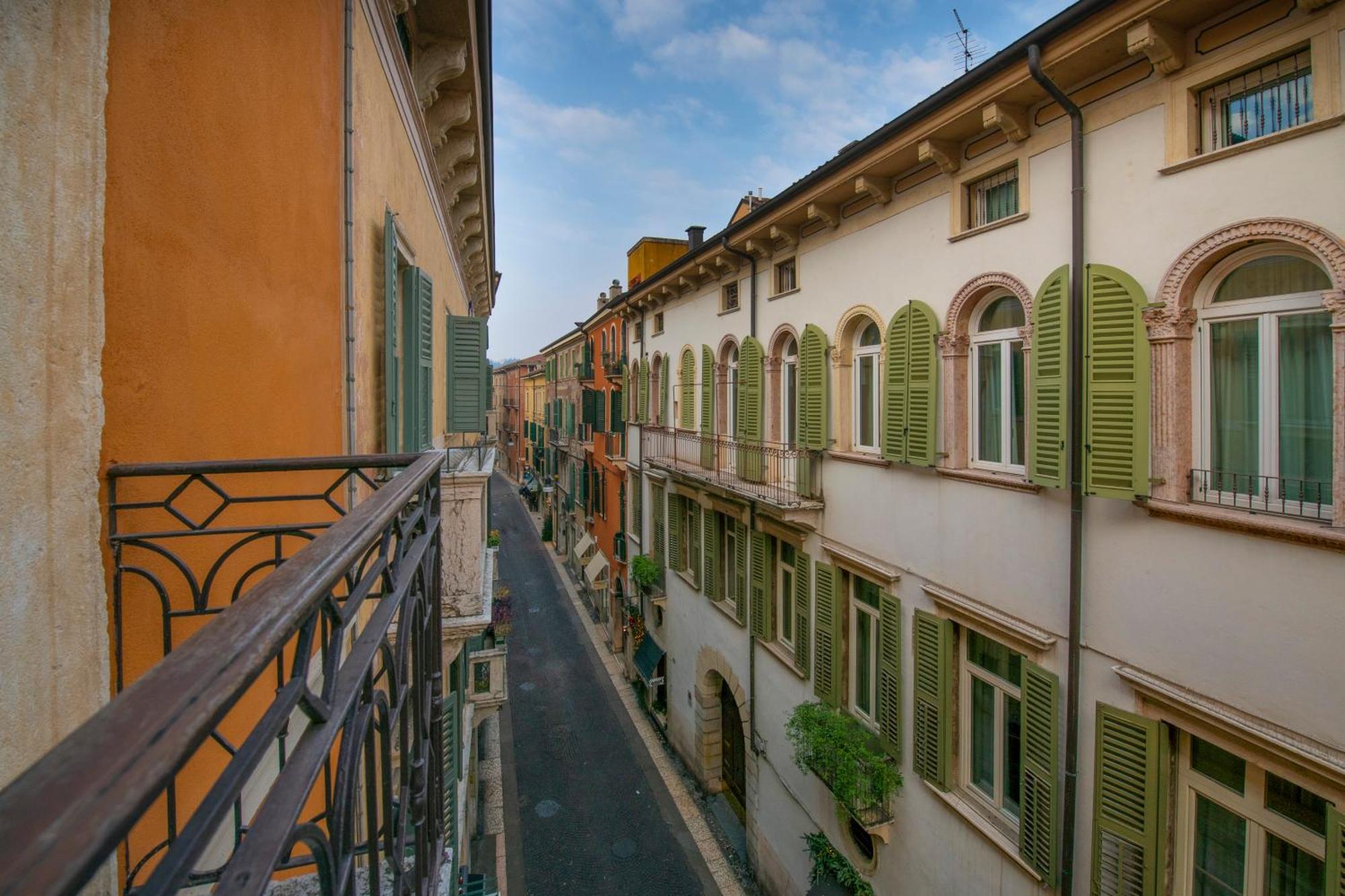 Residenza Impero Rosa Lägenhet Verona Exteriör bild